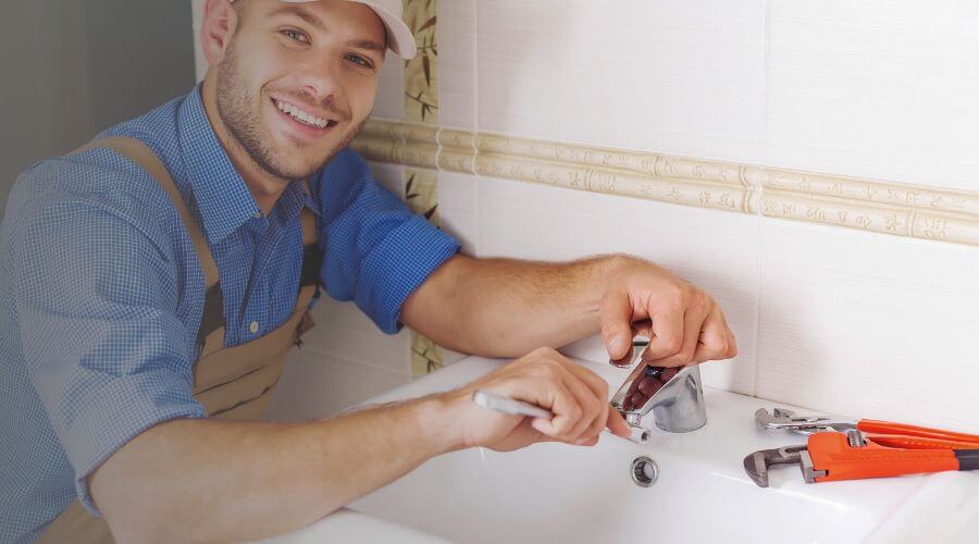 Kitchen Faucet Repair Service in Yorktown, IN